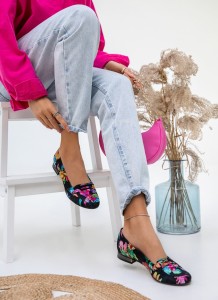 Lordsy damskie skórzane – stylowe buty na każdą okazję